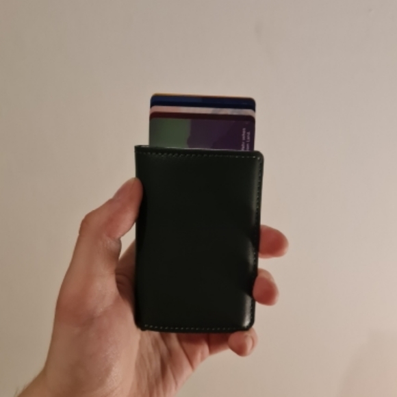 Leather Aluminium Credit Card Holder - Picture 3 of 4